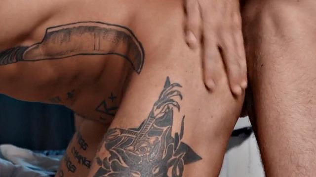 Tattooed jock barebacked by doctor after exam