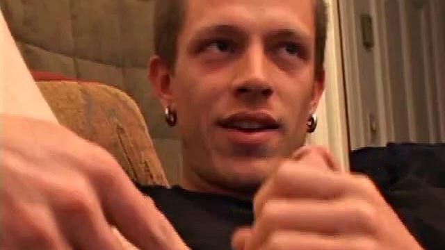 Shane Strokes And Wins Contest