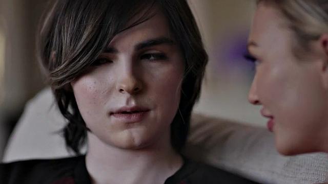 Trans drilling lesbian girlfriend in erotic couple