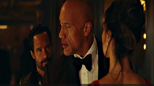 Gal Gadot hot cleavage, Ritu Arya busty