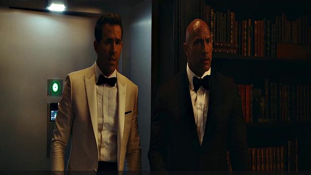 Gal Gadot hot cleavage, Ritu Arya busty