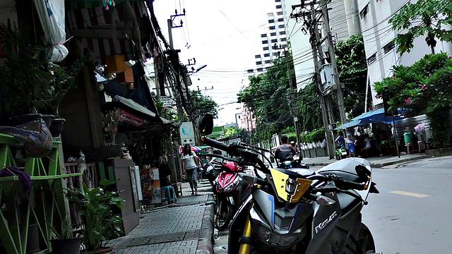 Mai2 on Tuktuk Patrol - Trailer