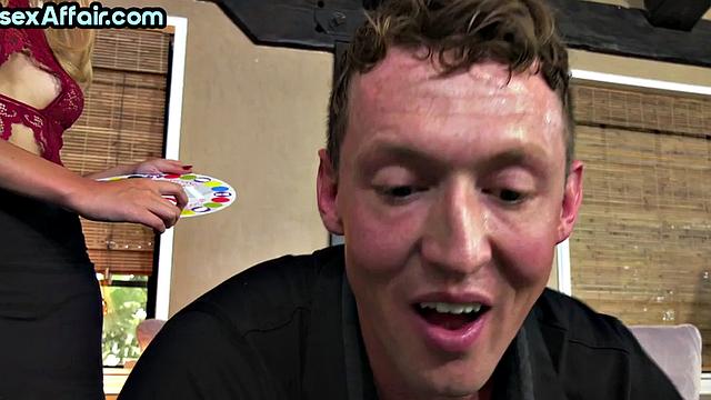 Bisexual babe fucked in 3some while sucking cock