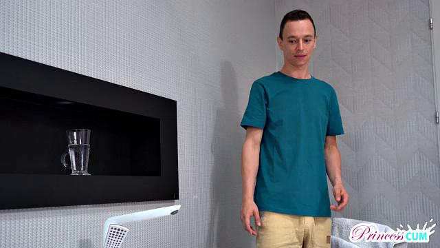 Stepsis Gets Dirty After Bath - S10:E5