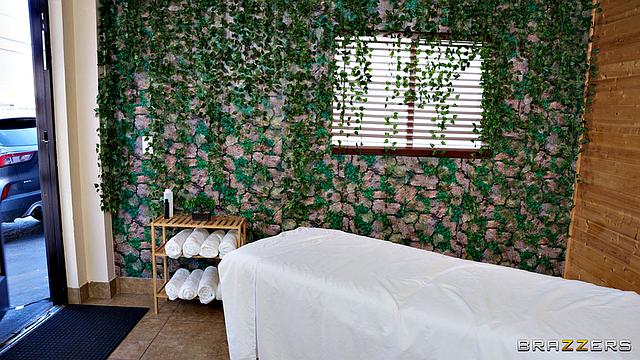 MILF Spa: Part 2