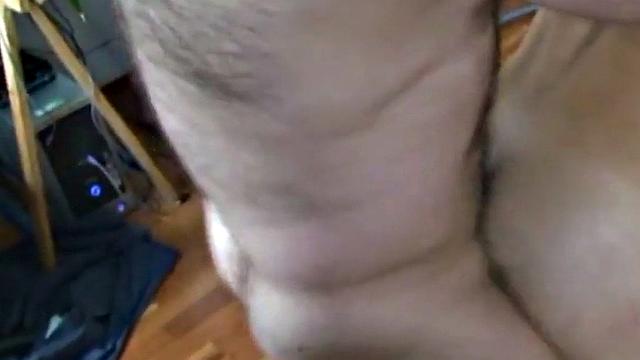 Amateur German jock with tattoos barebacked by BF