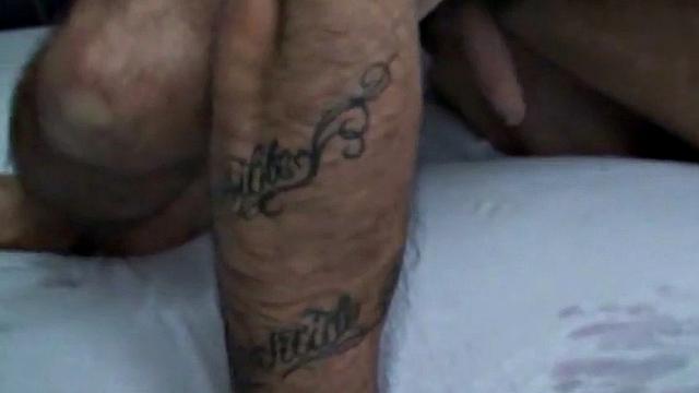 Amateur German jock with tattoos barebacked by BF