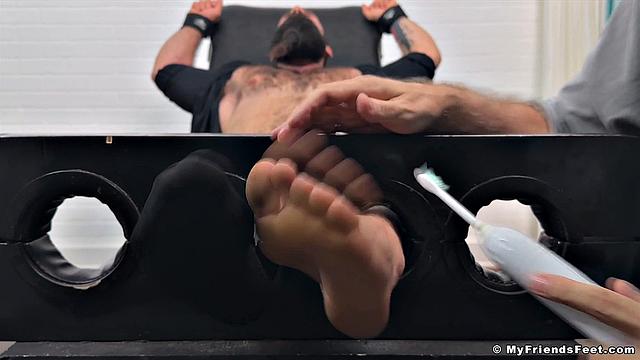 Jaxton Tickled - Solo Jaxton