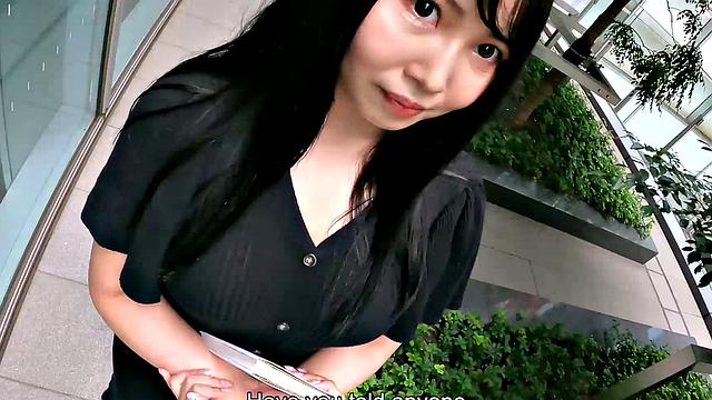 Aina Nanjyo is a model with huge breasts to play with