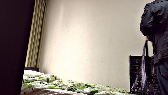 Михоно изменяет мужу и трахается на стороне