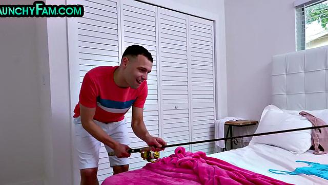 Big amateur stepmom MILF with big boobs gets fucked