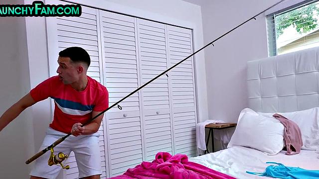 Big amateur stepmom MILF with big boobs gets fucked