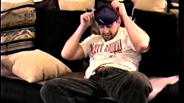 Straight Zack Likes To Beat