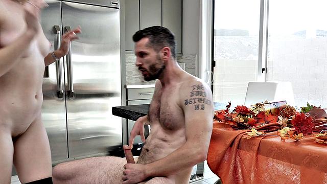 Thanksgiving Pussy Parade Pt. 1