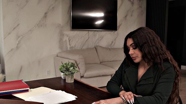 TRANSFIXED - Gorgeous Eva Maxim Fucks Her Hot Stepmom-In-Law Lauren Phillips & Cums On Her Tits