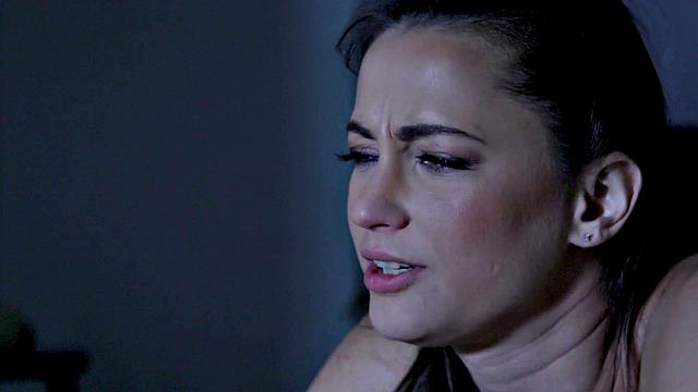 ALL GIRL MASSAGE - Hot Scissoring Fun Between Candice Dare And Georgia Jones