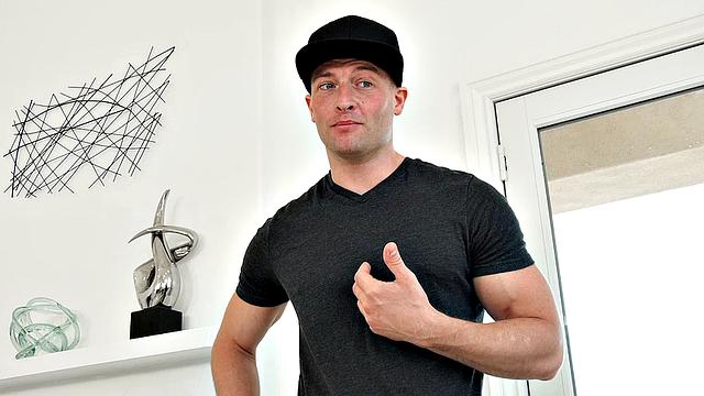 Lenna Lux Caught by Stepbrother