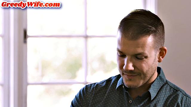 Cockhungry MILF pussydrilled