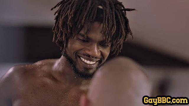 Dreadlock jock handling latino