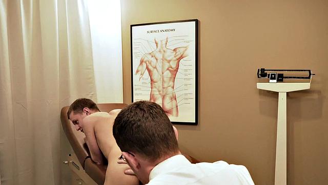 Petite twink fucked by twunk in 3some at doctor's infirmary