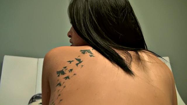 Watch this pierced babe give a hot and tight ass a thorough handjob and blowjob