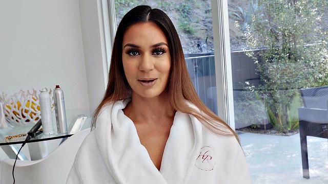 Alexis & Emily: Girl Crush