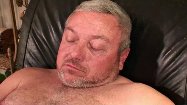 This burly little guy has a terrific personality and a infectious sense of humor. Joe is 44 years old, 5' 7", and 190 pounds, and makes his living in construction. He likes the outdoors and all that it has to offer...