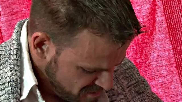 самия дуарте получает жесткий британский трах и глубокий минет