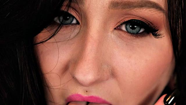 Nyx Monroe: Petite & Busty