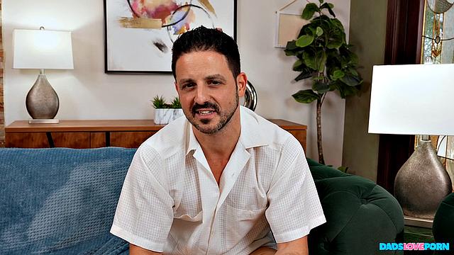 Let The Dad Games Begin: Tony Just Wants to Eat