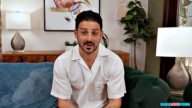 Let The Dad Games Begin: Tony Just Wants to Eat