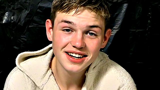 Jeremiah Gives Himself a Blowjob! - Jeremiah Johnson