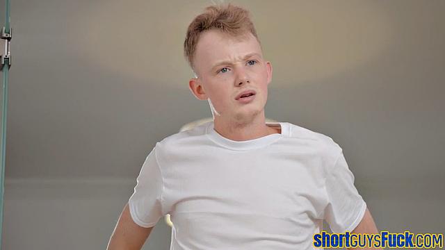 Shortking smashing ebony cougar