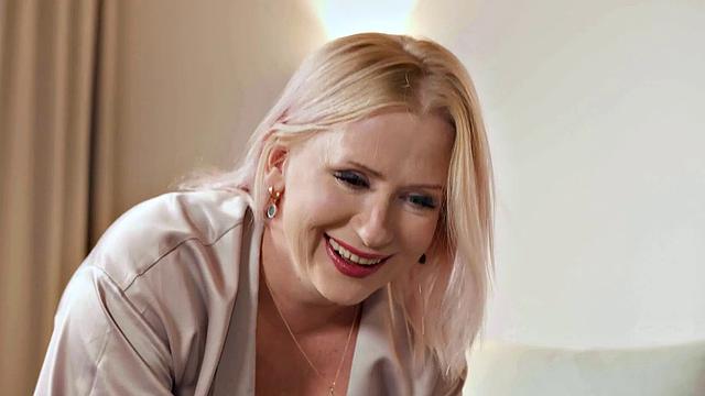 SHAME4K. What? Could this really be my neighbor, Angela?