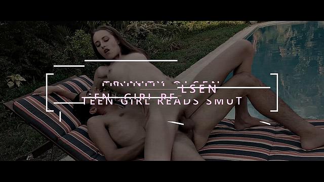 Тринити Олсен мастурбирует в кровати, читая порнорассказы