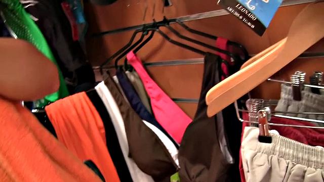 My amateur gf plays with a dildo and my dick