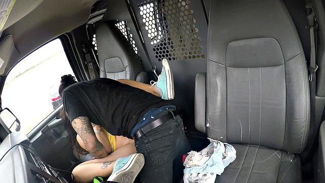 Helpless Teens - Mi Ha Doan - Breaking Down