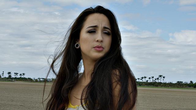 Helpless Teens - Mi Ha Doan - Breaking Down