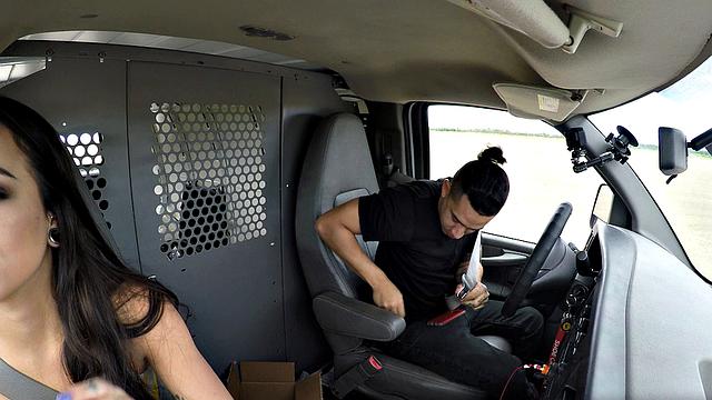 Helpless Teens - Mi Ha Doan - Breaking Down