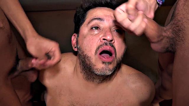 Chubby Latin barebacked in 3some by skinny twinks