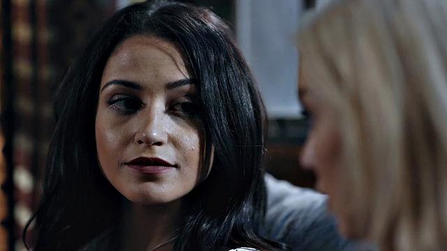 Lesbian babes enjoy passionate analtoying on couch