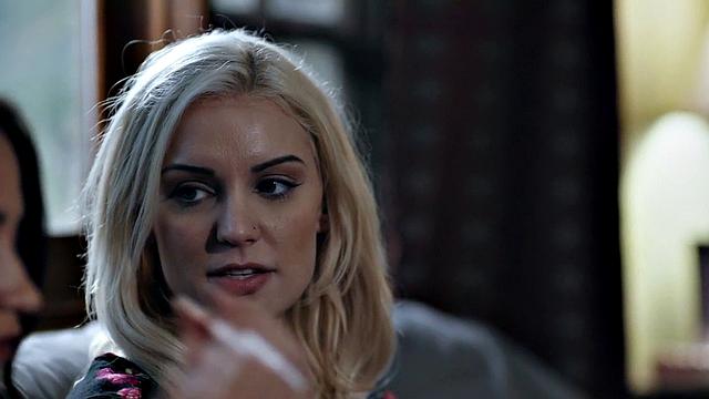 Lesbian babes enjoy passionate analtoying on couch