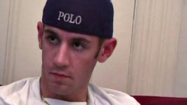 Amateur Beating Off With Toy