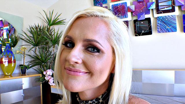 Alena Croft Feeding 12