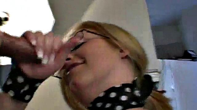 Spex slut gives a handie in POV scene