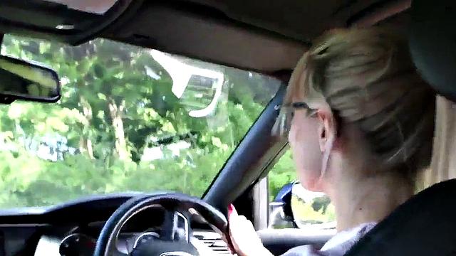 Amateur voyeur babe teases BF as he jerks off on her outdoors