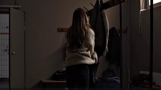 Gina Stiebitz nude moments