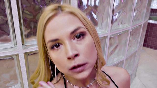 Blowpass - Busty Sarah Vandella Deepthroats And Slurps All Of The Juices From A Cock