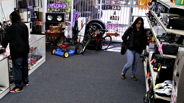 Pawnshop dirty babe fucked in doggystyle in meeting roo