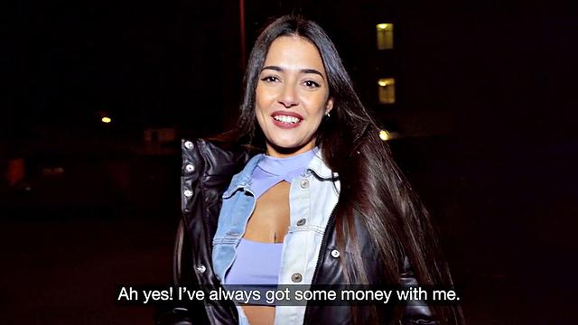 Big booty babe picked up and fucked by stranger for cash